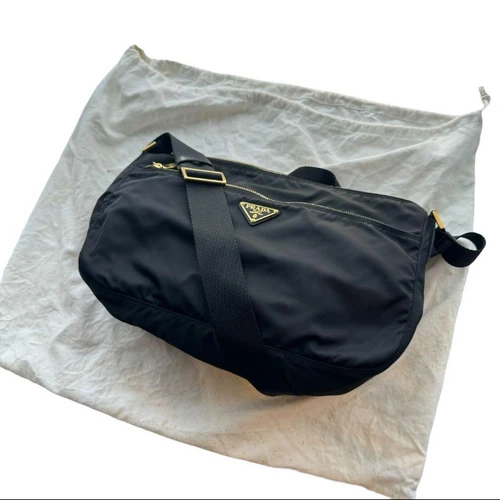 画像5883：PRADA プラダ ショルダーバッグ 三角ロゴ ゴールド金具